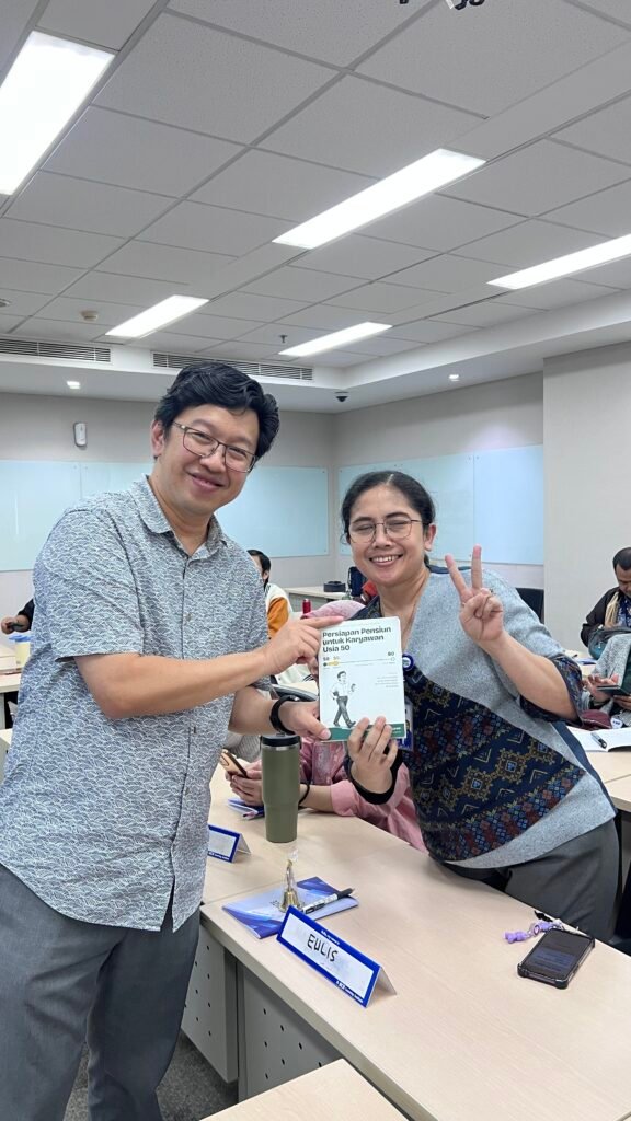 Bagi Buku Persiapan Pensiun — 
